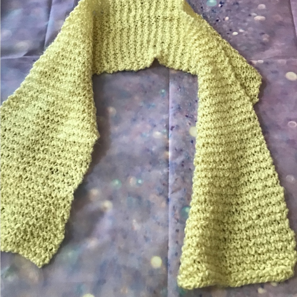Women’s cream colored scarf CC